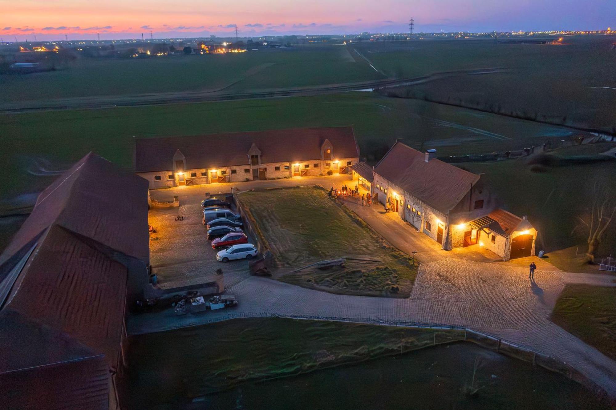 Holiday Home 'T Hof Der Witte Damen เวอร์เนอ ภายนอก รูปภาพ
